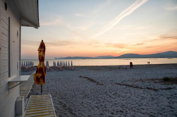 Alghero Old Town Apartment Steps To Sea And Scenic Ramparts Bagian luar foto
